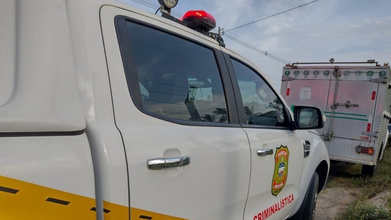 Viatura da Perícia Oficial de Alagoas em imagem de arquivo