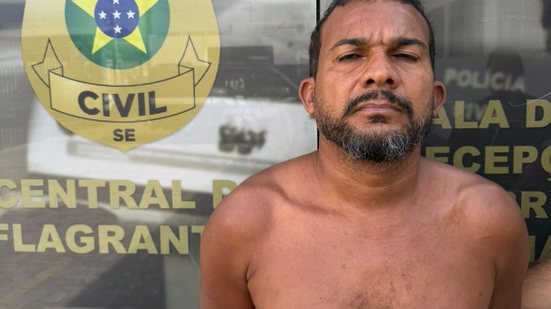 Imagem divulgada pela Polícia Civil sobre a prisão de condenado por homicídio em Penedo