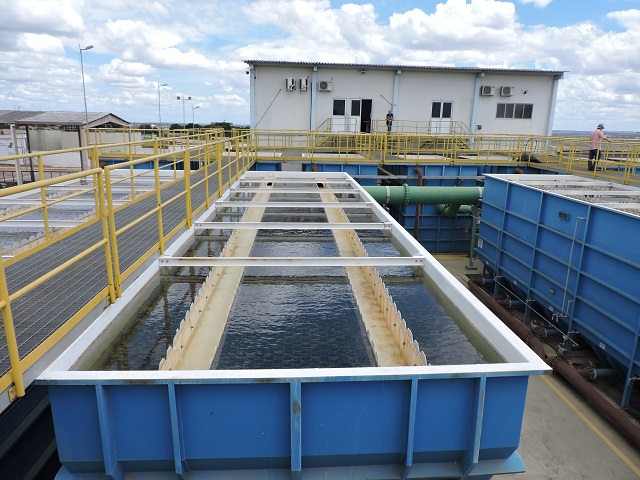 Estação de tratamento de água de Arapiraca em foto oficial de arquivo, usada de forma ilustrativa; não mostra a manutenção anunciada.
